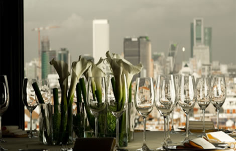 экскурсии на русском в Мадриде - визит по музею Прадо - Мадрид и земляничное дерево - Экскурсия в Толедо - Фламенко - Рестораны Испании - Коррида - Королевский дворец Мадрида