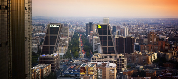 Медведь и земляничное дерево - Мадрид